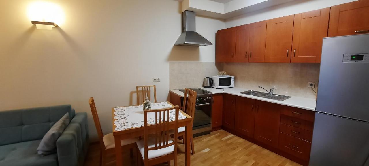 Angel City Apartments Cracovia Esterno foto